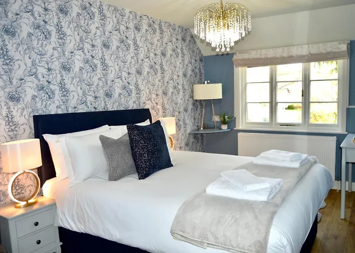 The Nest Hotel & Restaurant