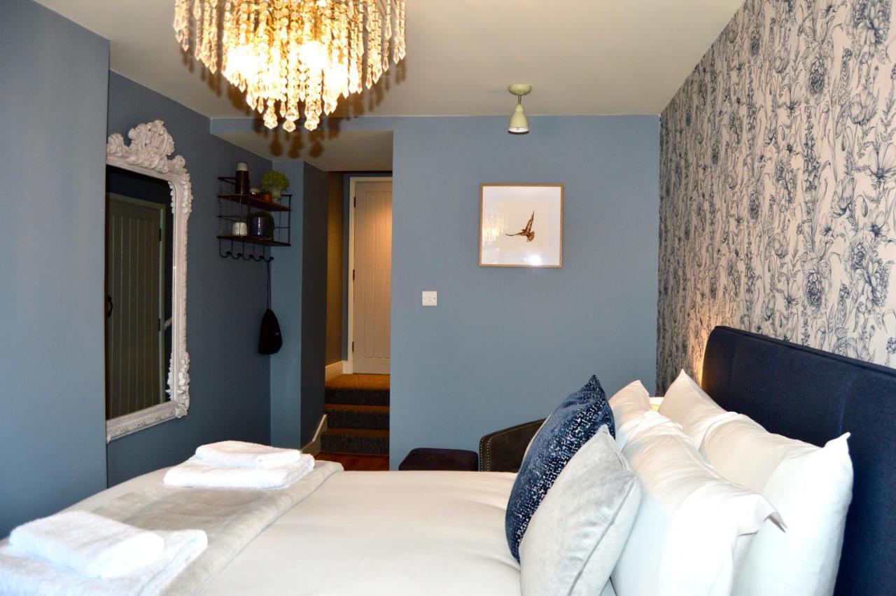 The Nest & Restaurant Hotel